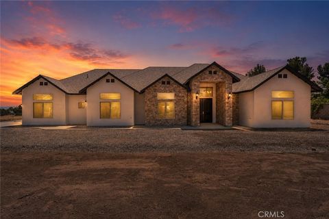 Photo of 8755 Maple AVE, Hesperia, CA 92345 (MLS # OC26134477)