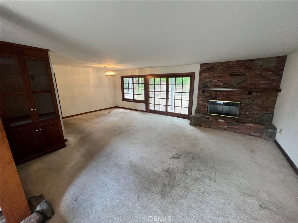 11416 Viking Avenue