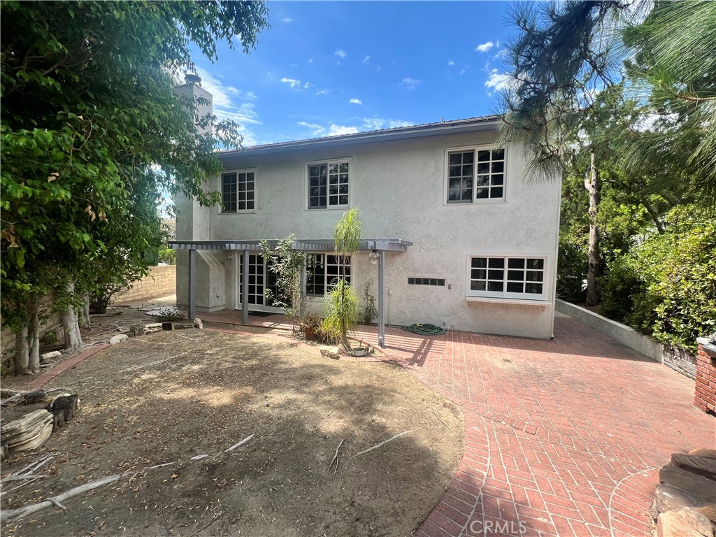 11416 Viking Avenue