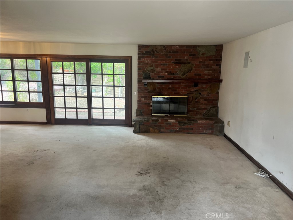 11416 Viking Avenue
