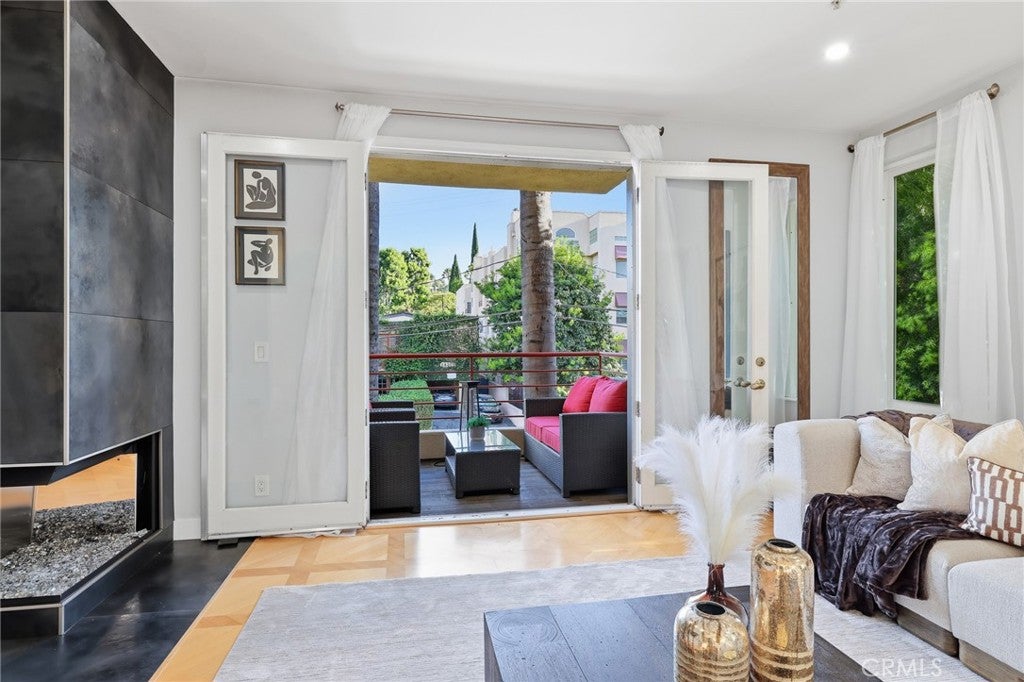 Photo of 14271 Dickens Street #201, Sherman Oaks, CA 91423 (MLS # SR26148650)