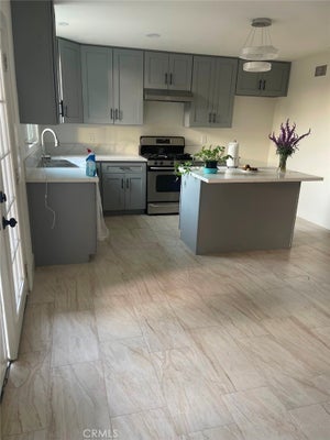 12256 ALLEGHENY ST, SUN VALLEY, CA 91352 - Image 6c11e2dda1bc14aabd08fda861cdc8a1/2877543132