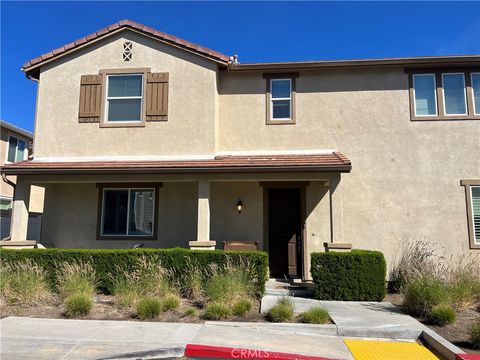 Photo of 20017 Dampa Ln, Winnetka, CA 91306 (MLS # SR26057568)