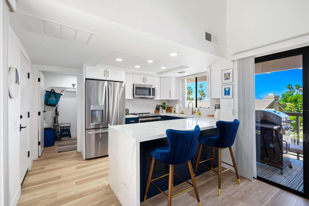 Mountain Cove - Residential