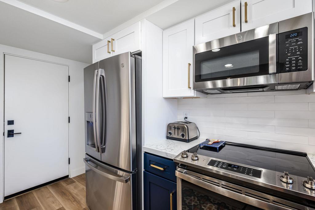 Mountain Cove - Residential