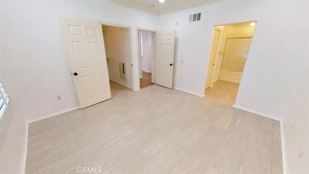Lombard Court (WDLC) - Residential Lease
