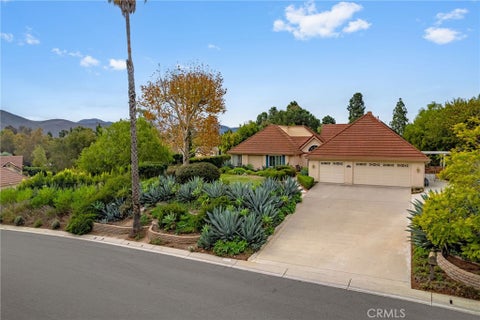 Photo of 6697 Armitos Drive, Camarillo, CA 93012 (MLS # CV26234177)