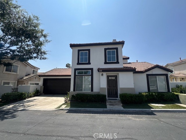 212 Oakview Drive