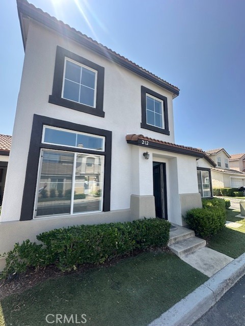 212 Oakview Drive