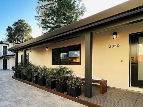 2050 Williams Street Palo Alto CA 94306