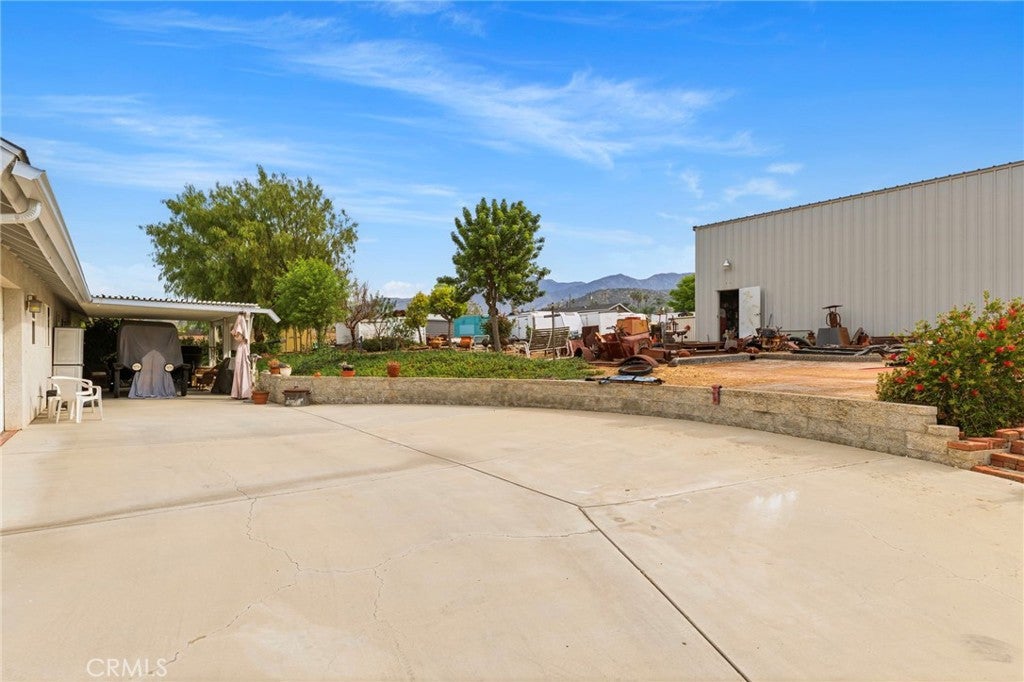 Yucaipa, California, 92399, United States, 3 Bedrooms Bedrooms, ,3 BathroomsBathrooms,Residential,Active,2045768