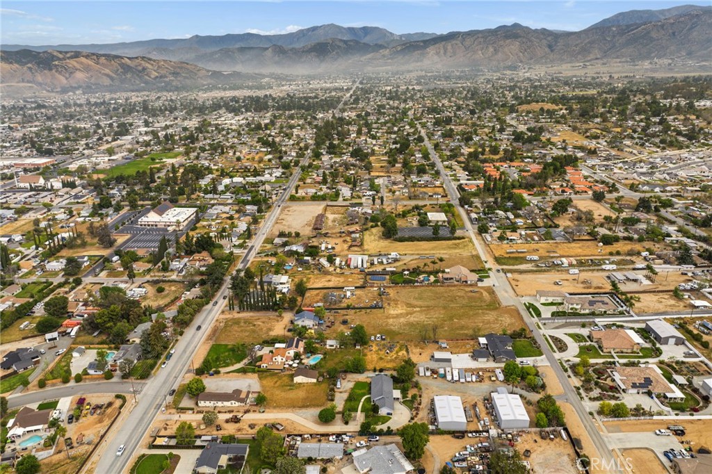 Yucaipa, California, 92399, United States, 3 Bedrooms Bedrooms, ,3 BathroomsBathrooms,Residential,Active,2045768