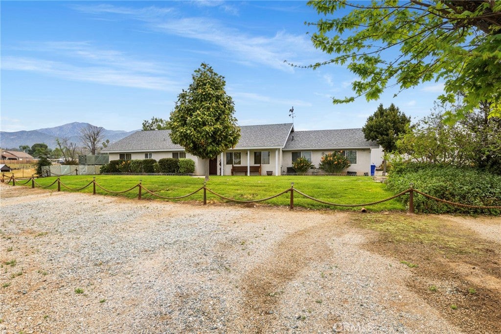 Yucaipa, California, 92399, United States, 3 Bedrooms Bedrooms, ,3 BathroomsBathrooms,Residential,Active,2045768