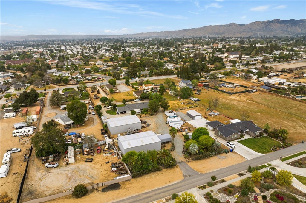 Yucaipa, California, 92399, United States, 3 Bedrooms Bedrooms, ,3 BathroomsBathrooms,Residential,Active,2045768