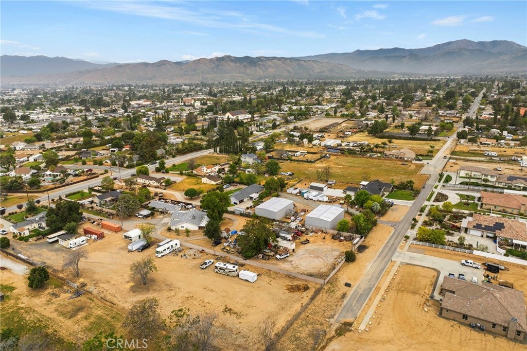 Yucaipa, California, 92399, United States, 3 Bedrooms Bedrooms, ,3 BathroomsBathrooms,Residential,Active,2045768