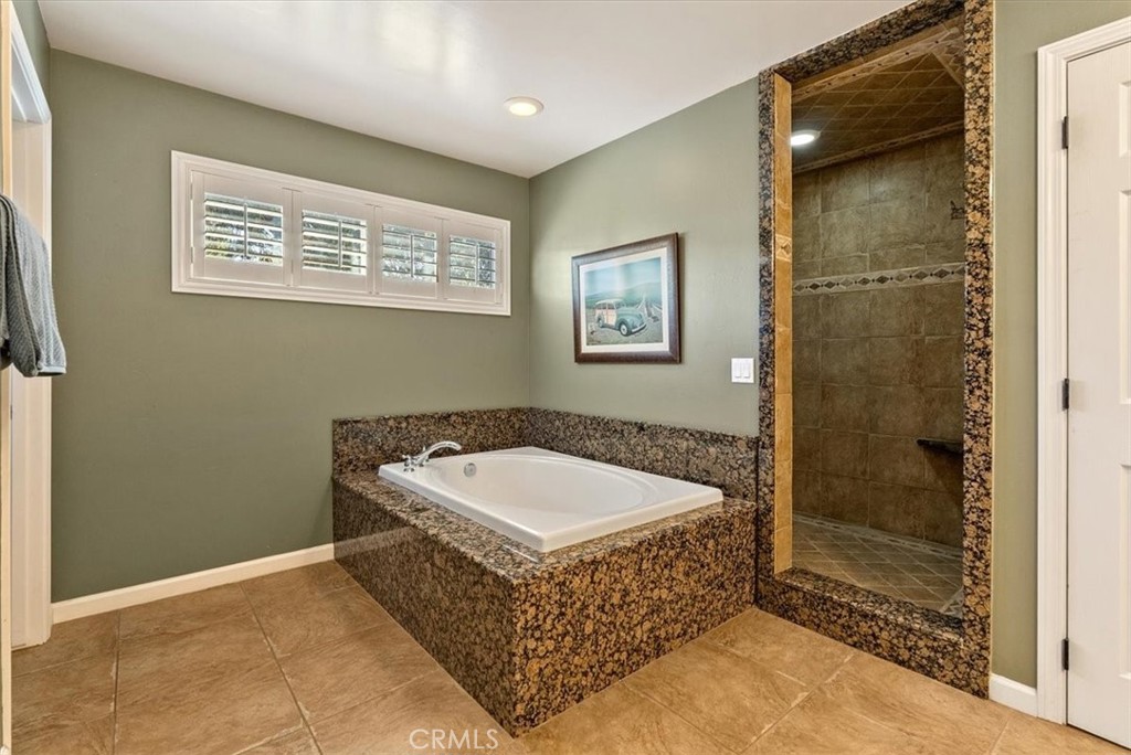 PR City Limits East(110) - Residential