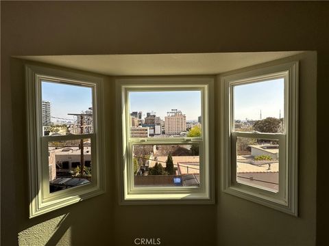 6326 Franklin Avenue Hollywood CA 90028