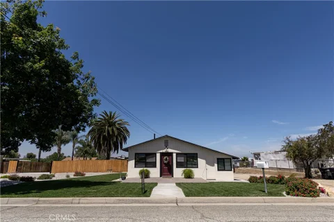 1002 California St, Calimesa, CA 92320 - MLS#: IG26095905