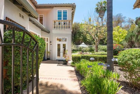Photo of 9618 Claiborne Square SQ, La Jolla, CA 92037 (MLS # NDP2605284)
