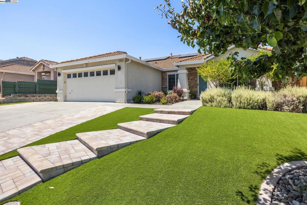 5408 La Salle Way