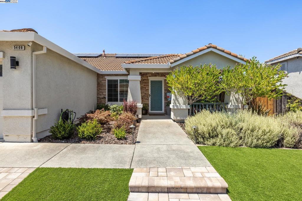 5408 La Salle Way