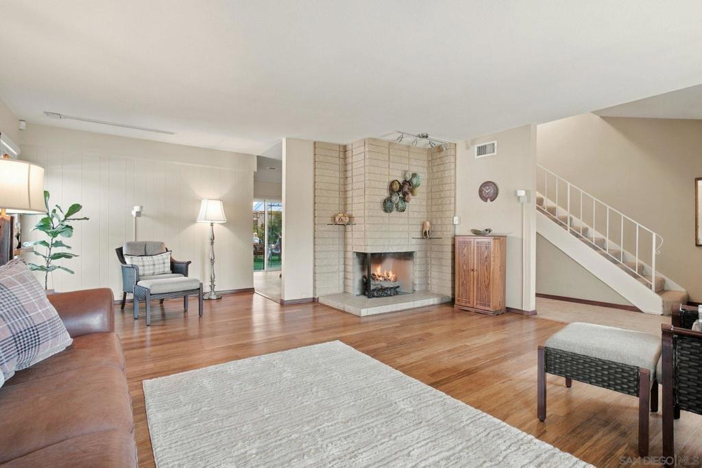1137 Mona Place