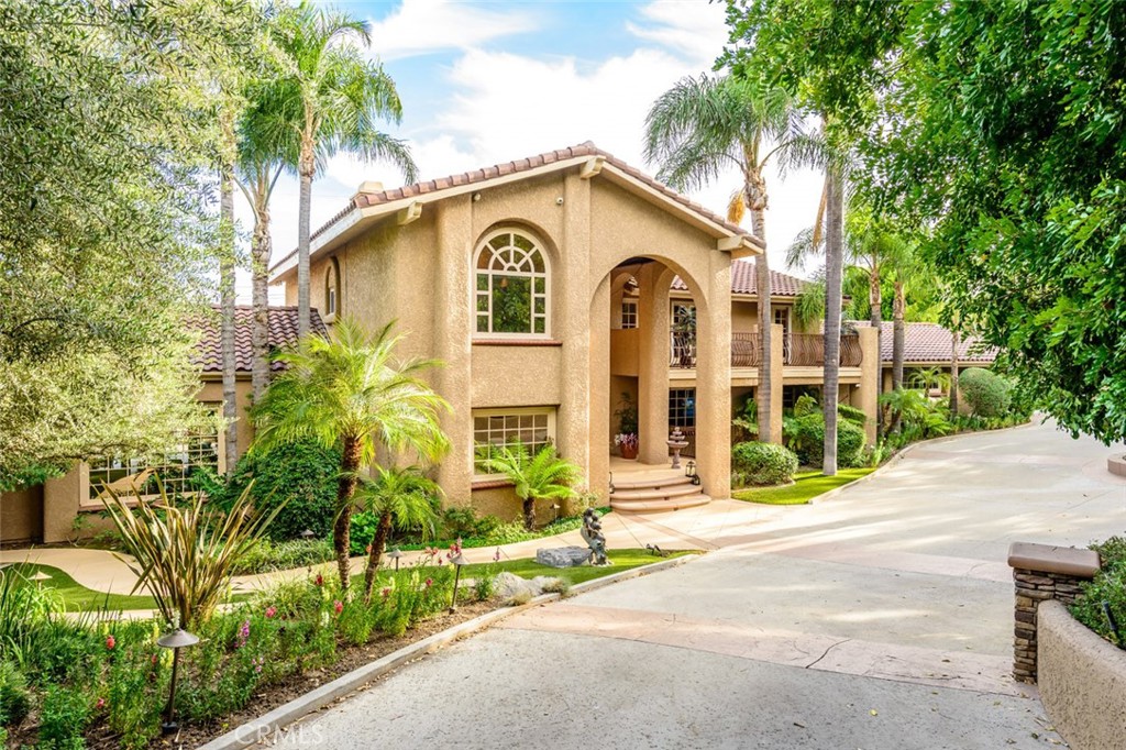 580 W 26th Street