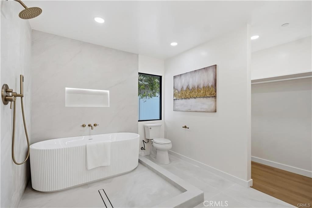 12621 Singing Wood Drive, Santa Ana CA 92705 - Photo 39