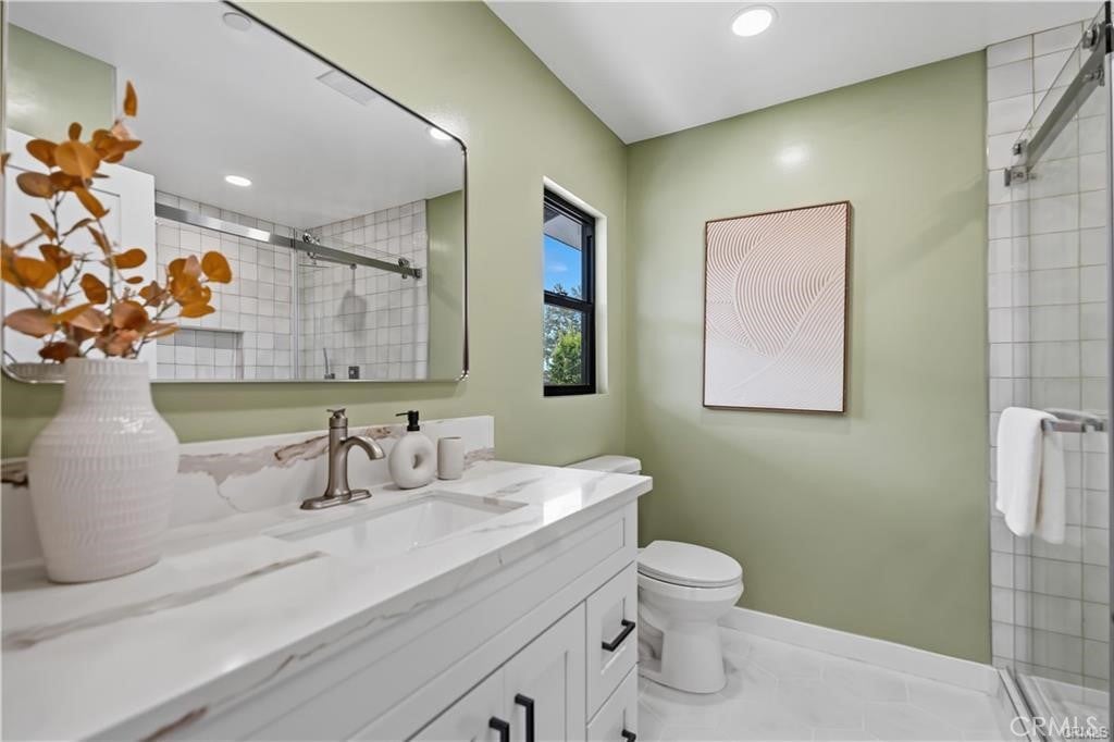 12621 Singing Wood Drive, Santa Ana CA 92705 - Photo 11
