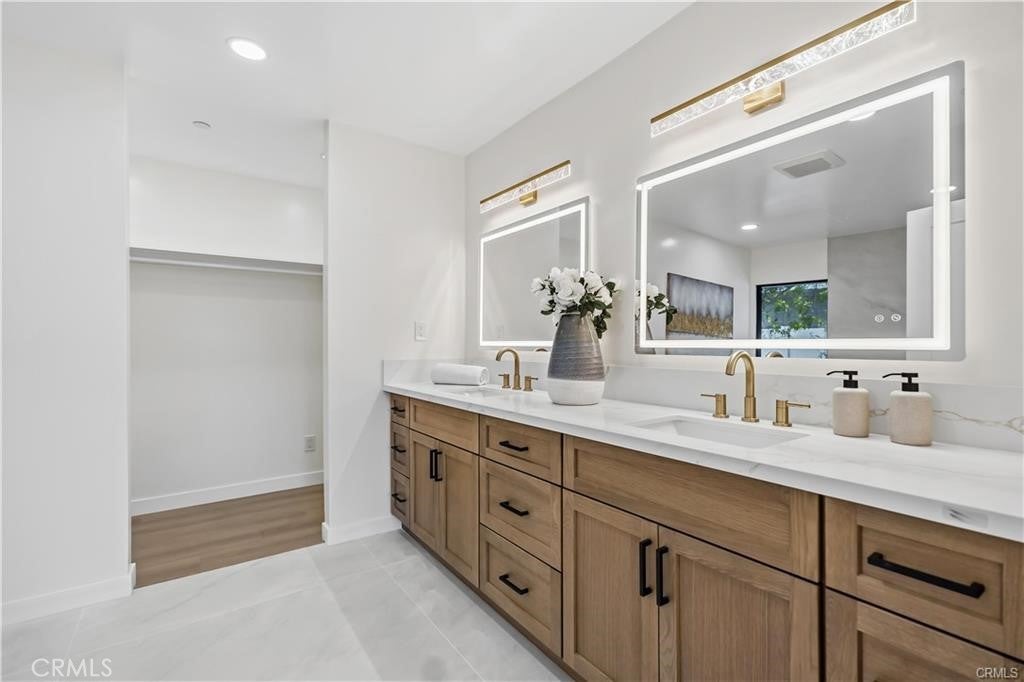 12621 Singing Wood Drive, Santa Ana CA 92705 - Photo 38