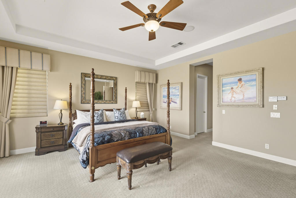 Mira Vista - Residential