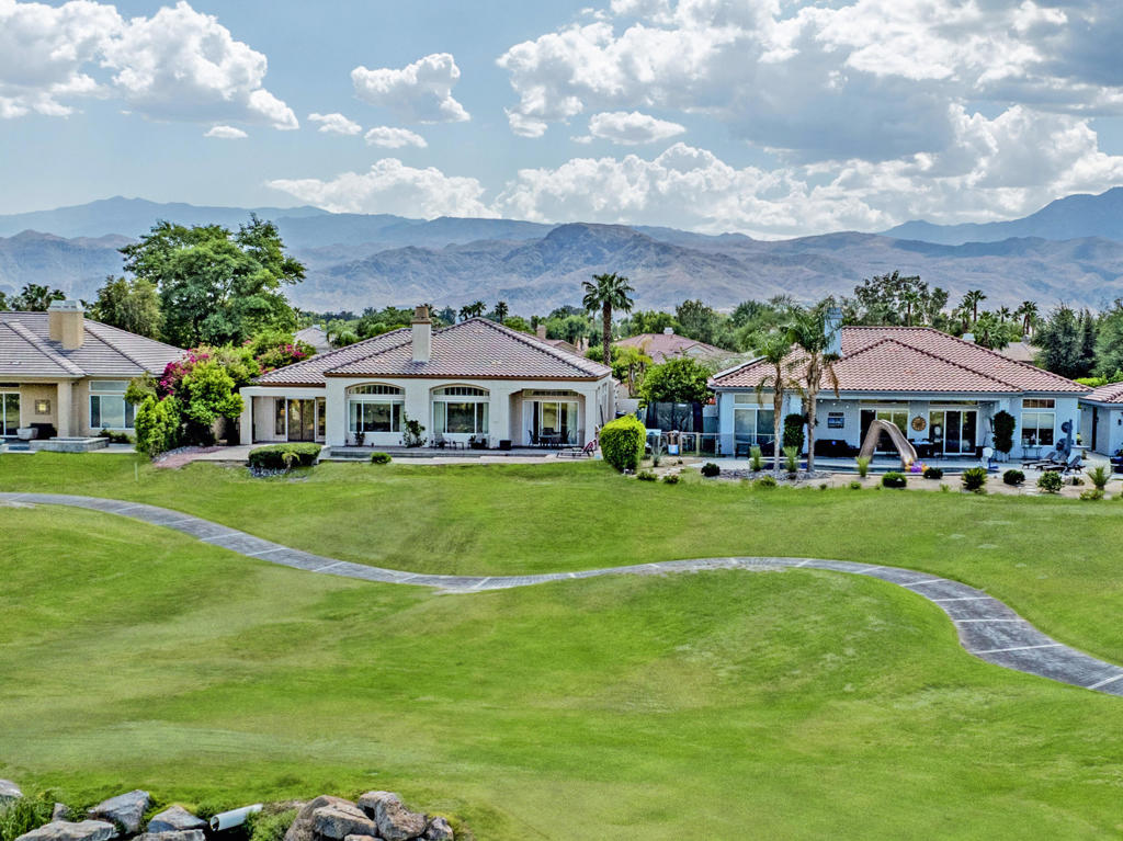 Mira Vista - Residential