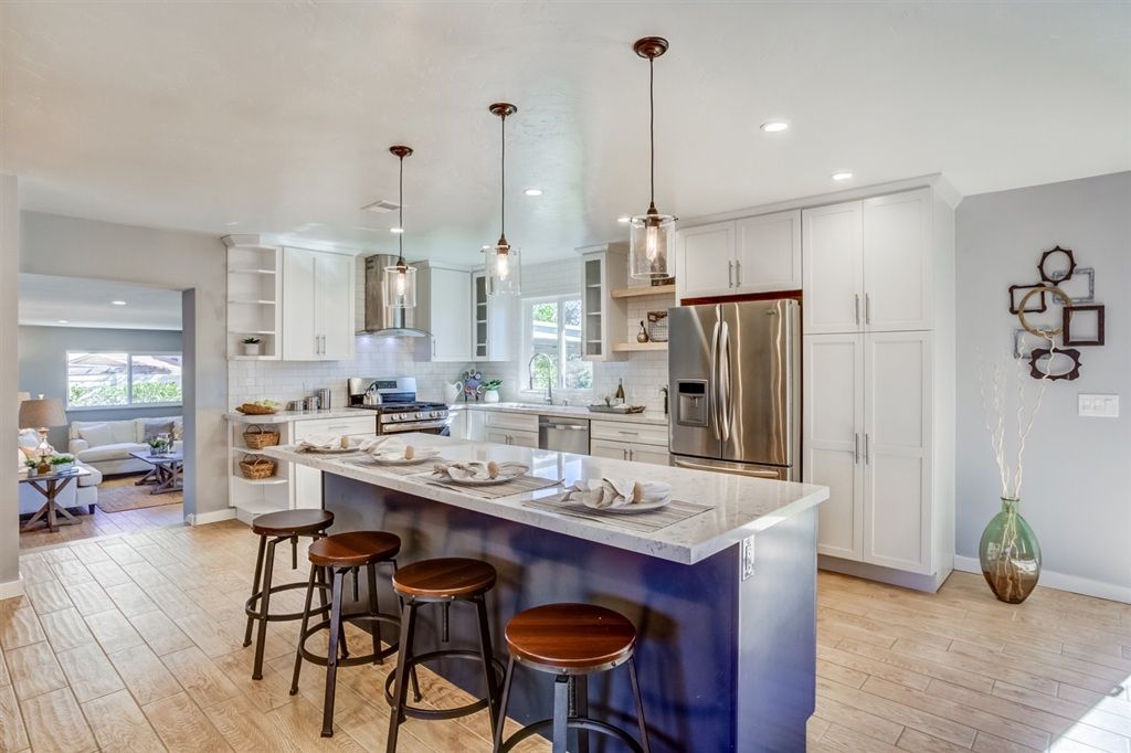 listing image 130722414272035424130
