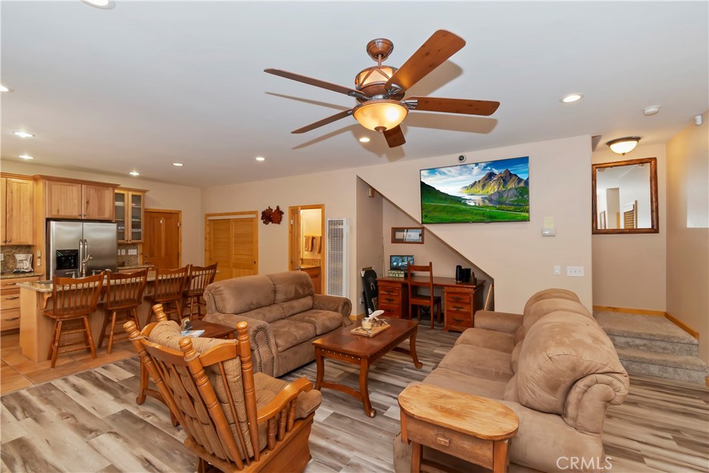 284 Leonard Lane