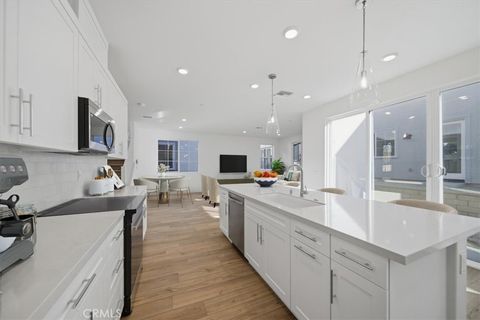 Tiny photo for 4805 Arroyo Run, Moorpark, CA 93021 (MLS # IV26038544)