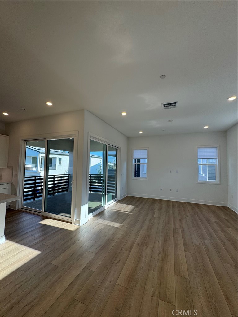 Aluna at Luna Park - Residential Lease