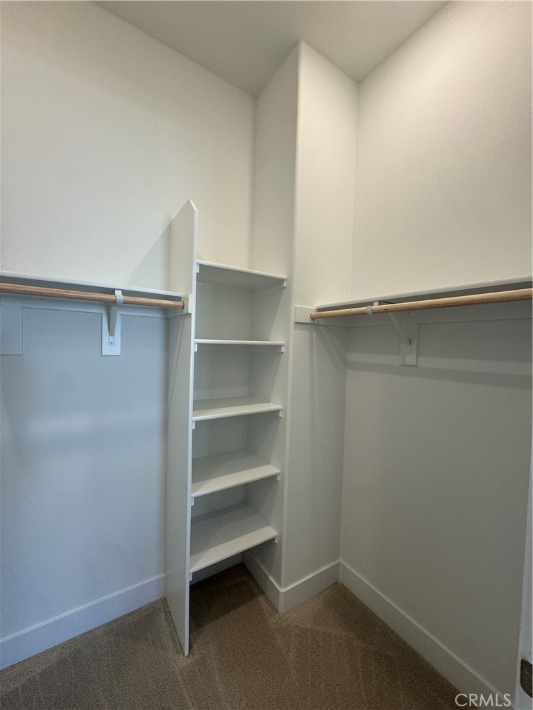 Aluna at Luna Park - Residential Lease