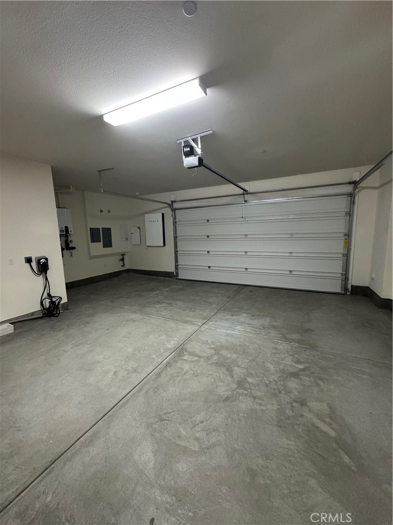 Aluna at Luna Park - Residential Lease