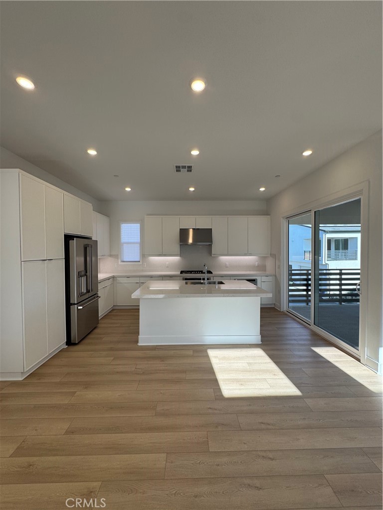 Aluna at Luna Park - Residential Lease