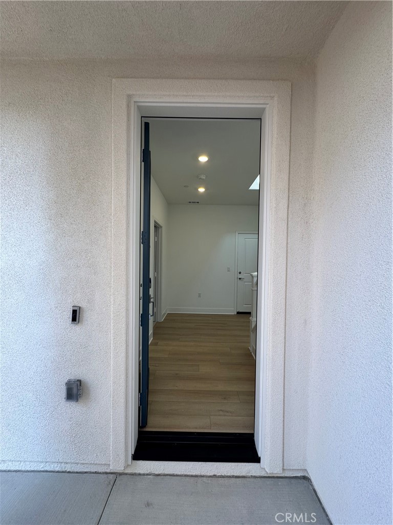 Aluna at Luna Park - Residential Lease