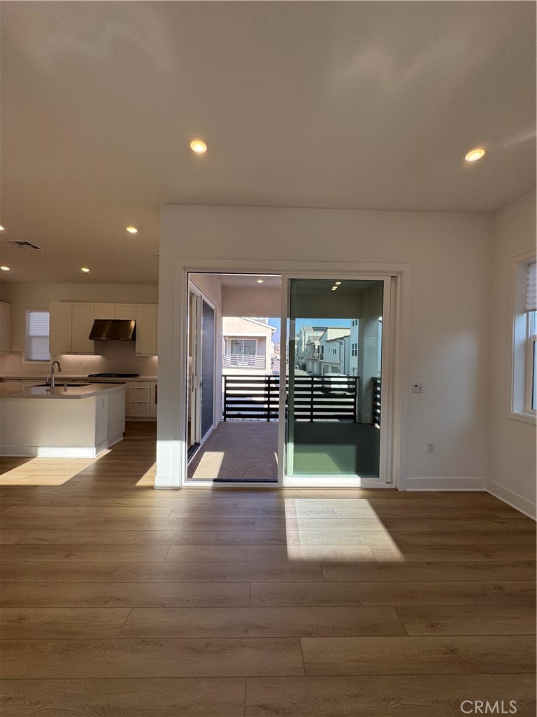 Aluna at Luna Park - Residential Lease