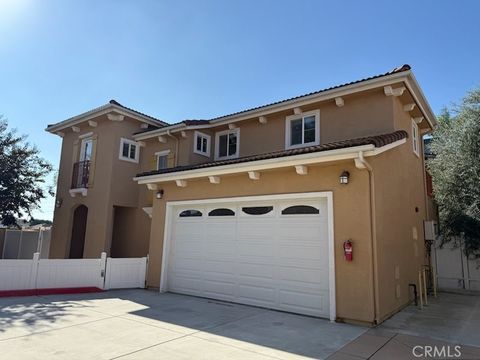 Photo of 8724 Ramona St #4, Bellflower, CA 90706 (MLS # WS25275457)