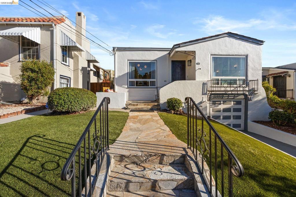 2506 Best Ave