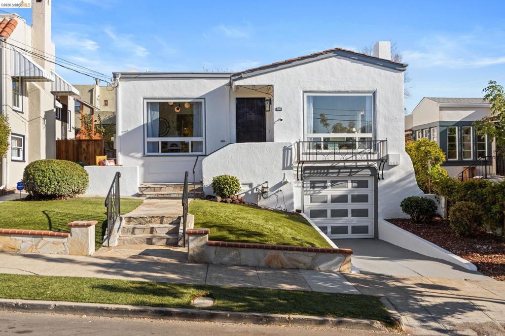 2506 Best Ave