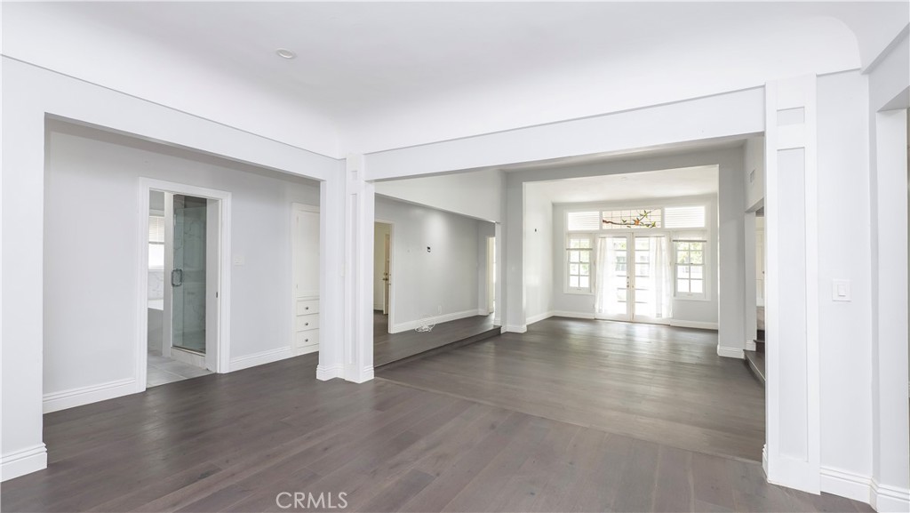 1541 N Stanley Avenue