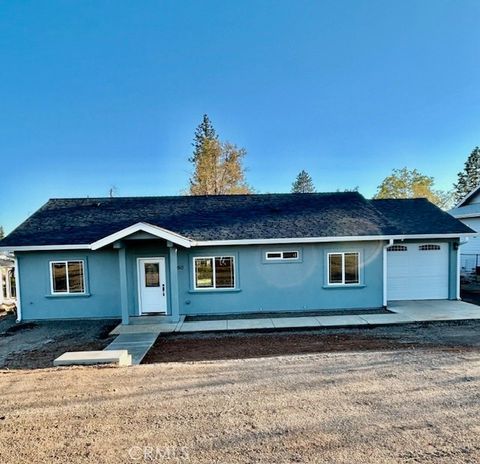 Photo of 950 Pearson Rd, Paradise, CA 95969 (MLS # SN26050530)