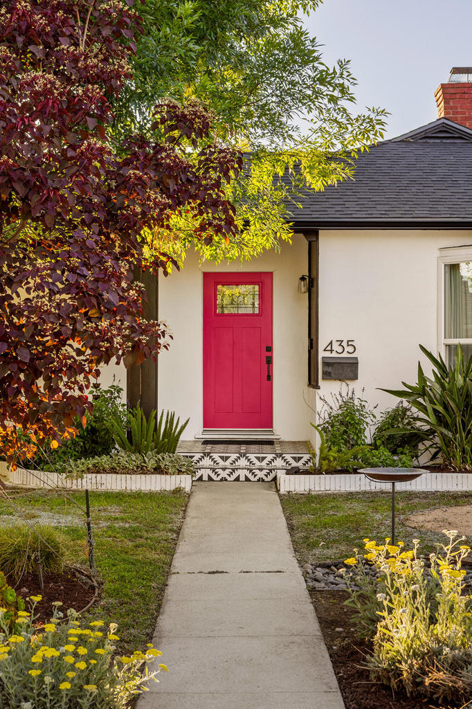 435 Cambridge Drive