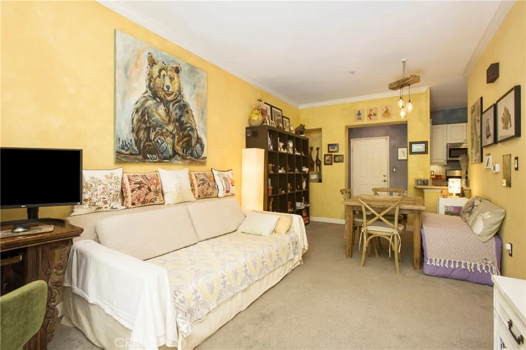 Irvine, California 92612, United States, 1 Bedroom Bedrooms, ,1 BathroomBathrooms,Residential,Active,237480