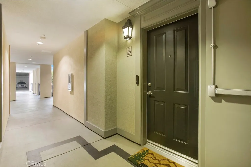 Irvine, California 92612, United States, 1 Bedroom Bedrooms, ,1 BathroomBathrooms,Residential,Active,237480