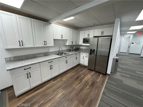 Tiny photo for 810 Fiero Ln #220, San Luis Obispo, CA 93401 (MLS # SC26027112)